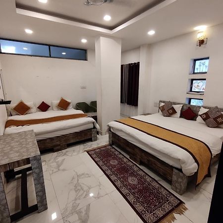 Hotel Keshav Residency Chittorgarh Ngoại thất bức ảnh