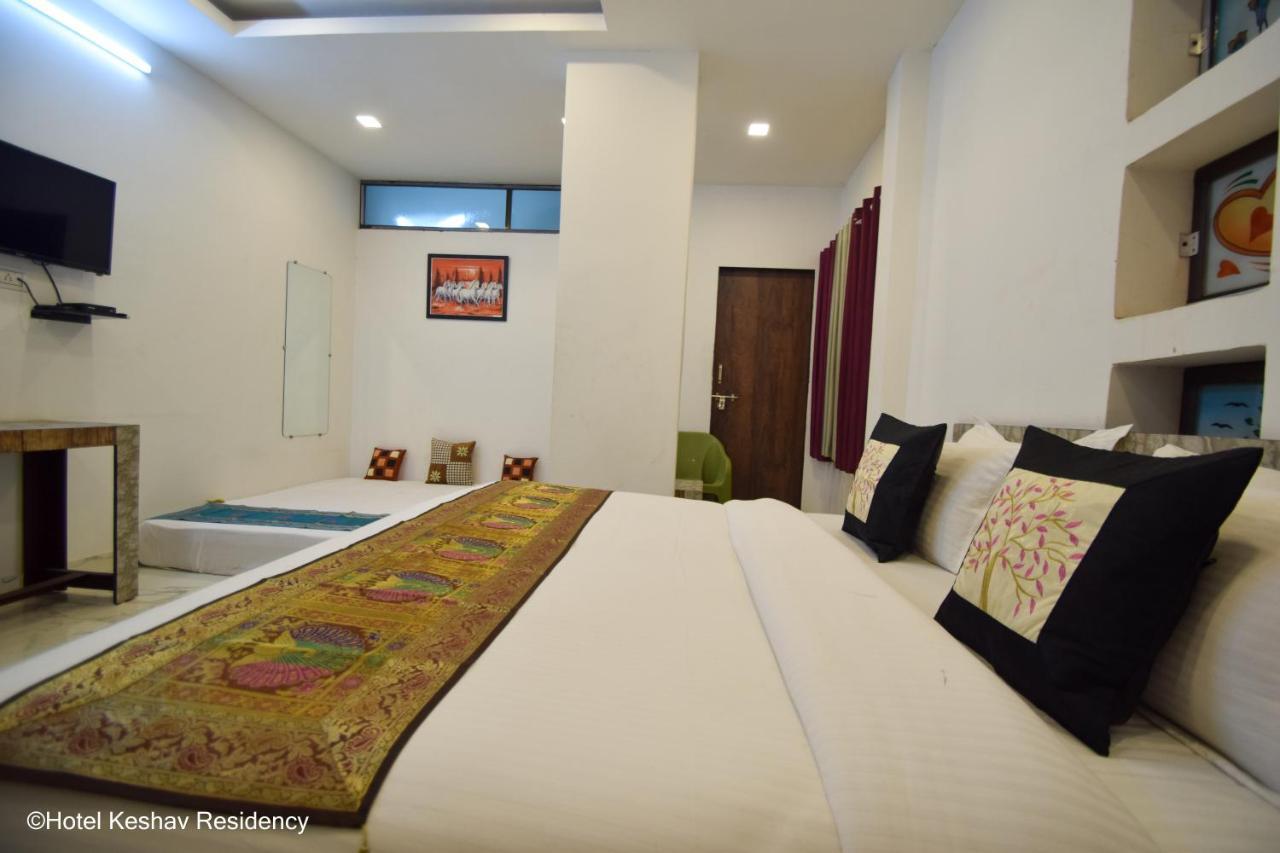 Hotel Keshav Residency Chittorgarh Ngoại thất bức ảnh